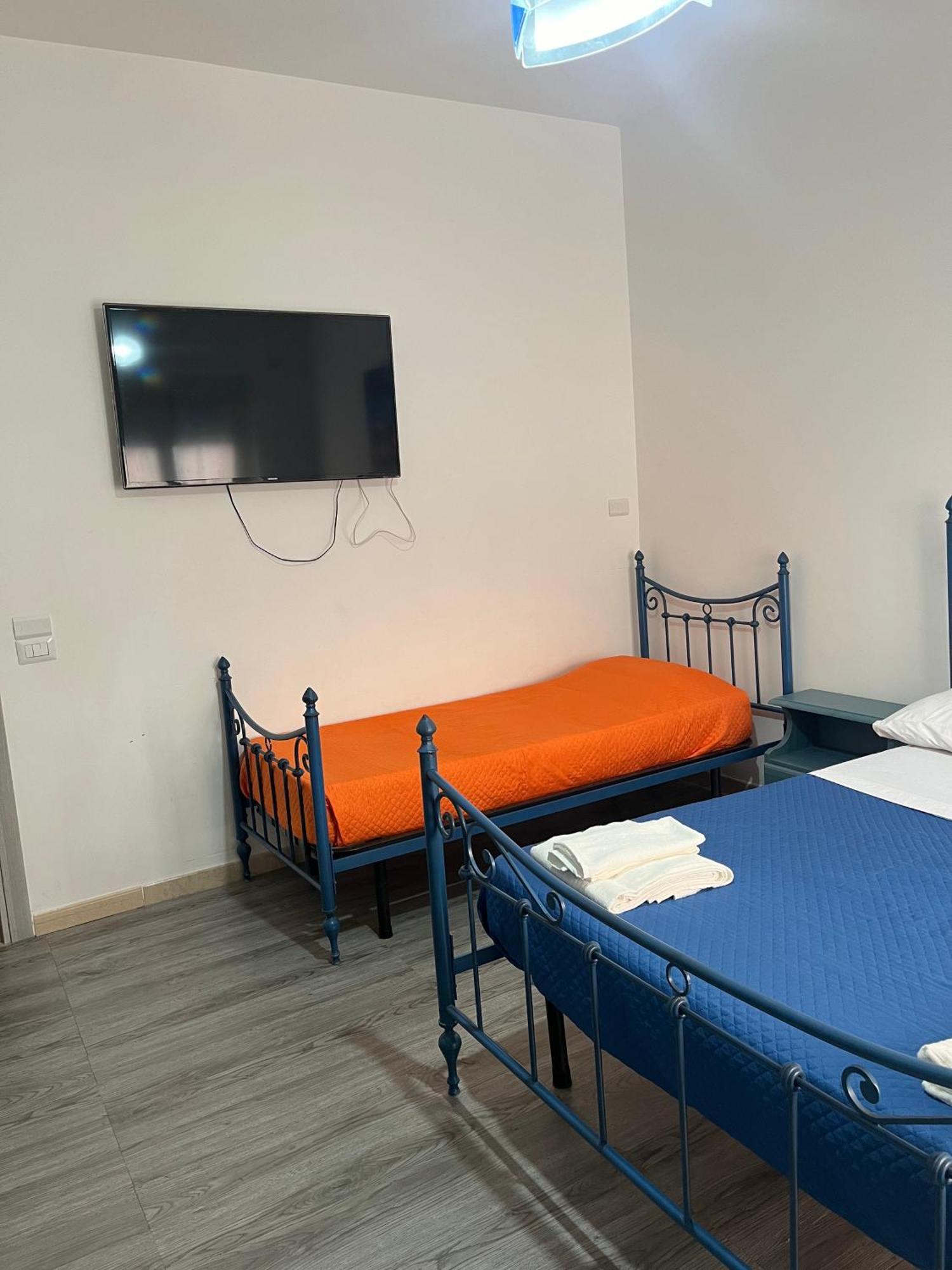 Habitat: Luxury Home Napoli Centro Экстерьер фото